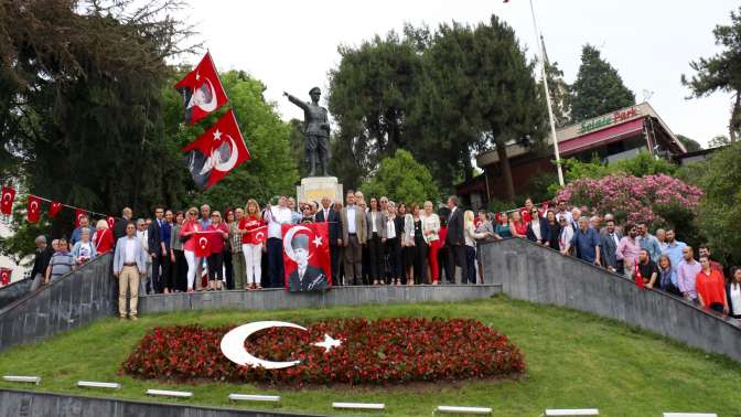 19 Mayıs’ta alt seviye bir resmi tören