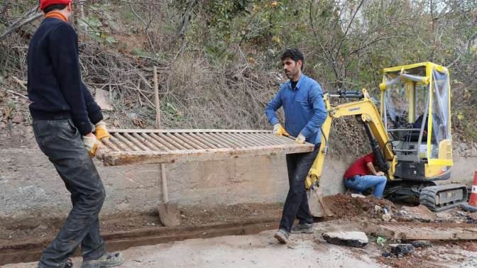 2,5 kilometrelik su kanalı temizlendi