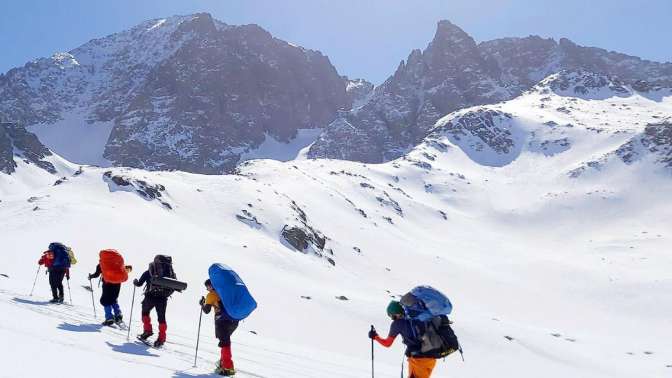 6 dağcı, Kaçkar Dağı zirvesine tırmandı