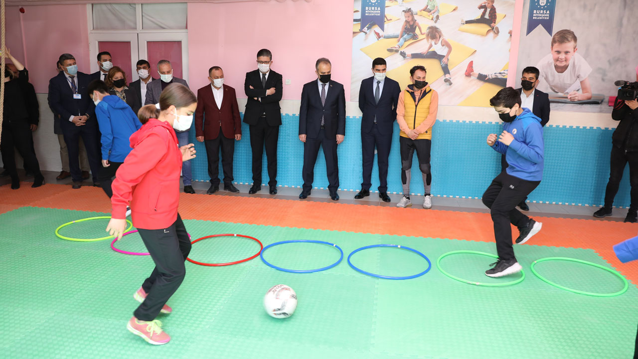 Bursa'da eğitime sportif destek