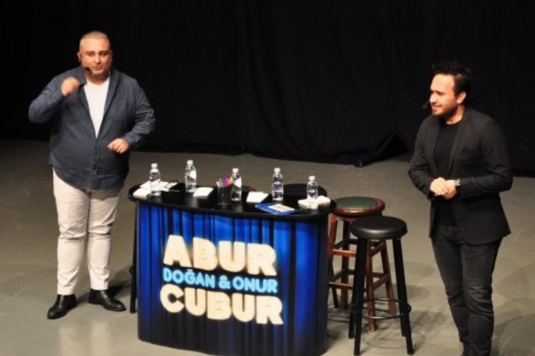 Abur Cubur Show Kitap Fuarı’nda