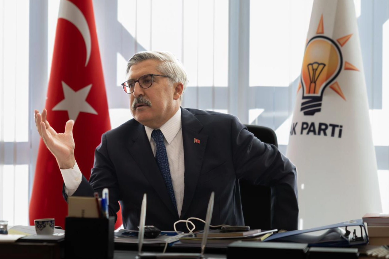 AK Partili Yayman'dan Özgür Özel'e 'Financial Times' tepkisi... Siyasi mücadele yabancı gazetelerde verilmez! AK Partili Yayman'dan Özgür Özel'e 'Financial Times' tepkisi... Siyasi mücadele yabancı gazetelerde verilmez!