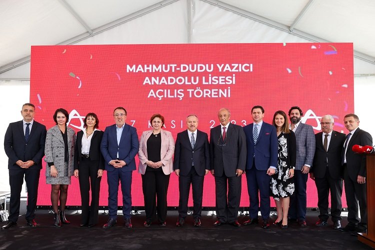 Anadolu Vakfı'ndan eğitim sistemine yeni bir eser