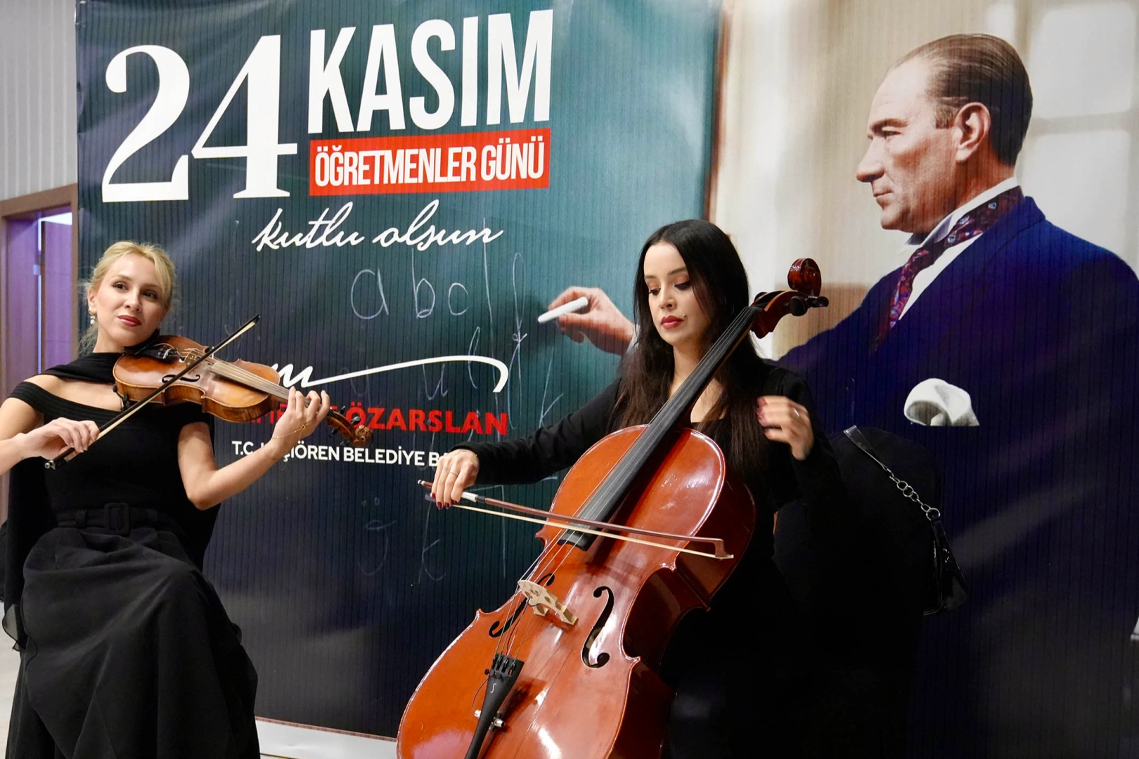 Ankara Keçiören’de Öğretmenler Günü coşkusu Ankara Keçiören’de Öğretmenler Günü coşkusu