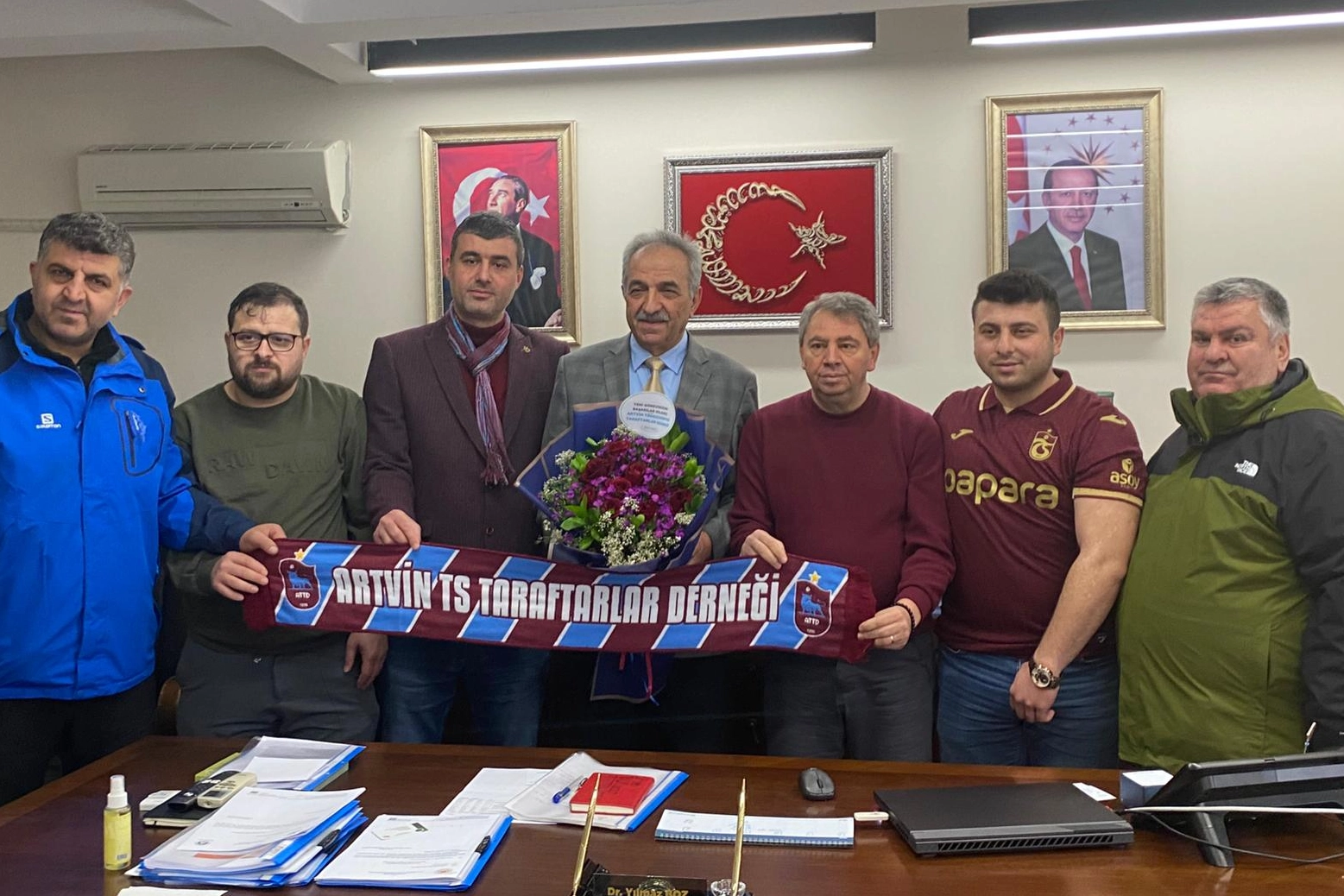 Artvin TS Taraftarları'ndan Yılmaz Boz'a ziyaret