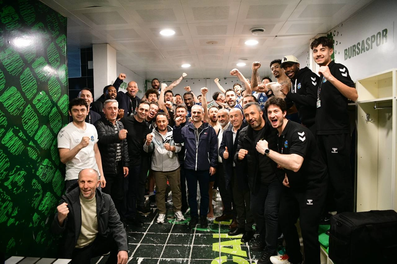 Çayırova Belediyesi, Finalspor’u yendi liderliğini sürdürdü