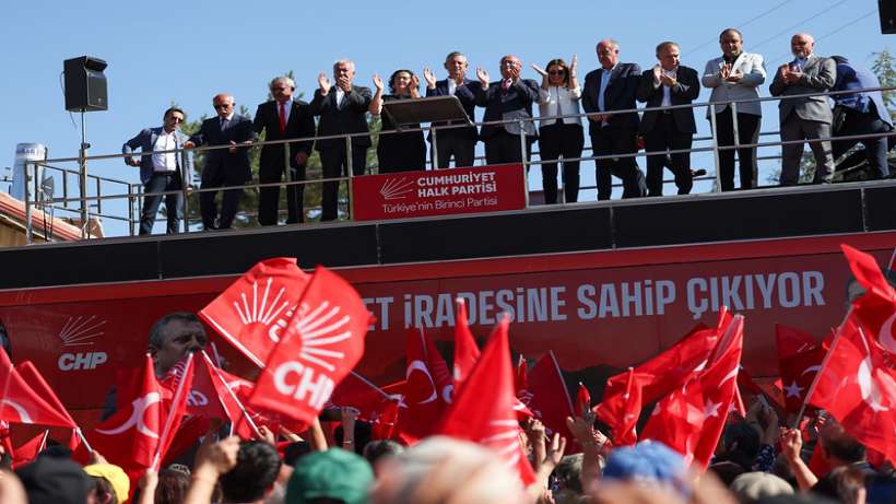 Baba Ocağına CHP’ye Katılım Başladı Yozgat Sungur Bahadın Belediye Başkanı Baba Ocağına Döndü