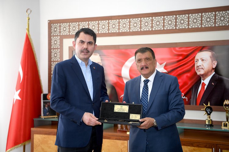 Bakan Kurum'dan Malatya'ya ziyaret 