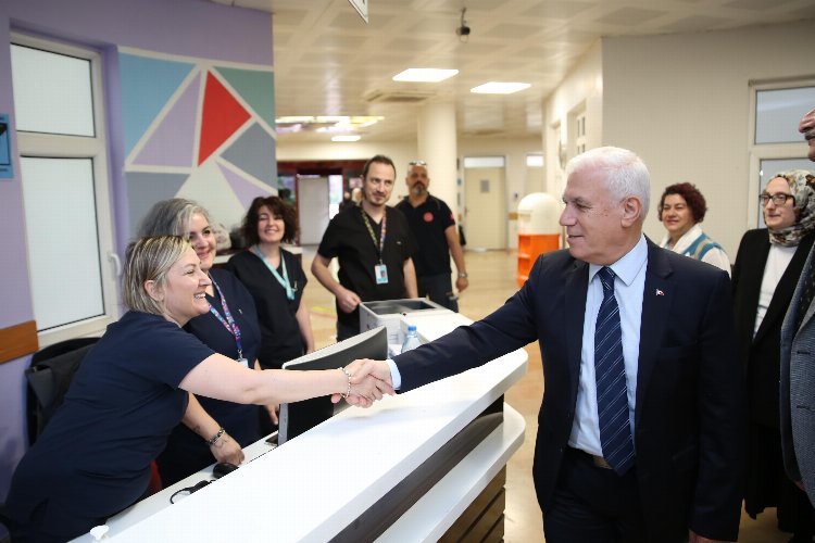 Başkan Bozbey'den Onkoloji Hastanesi'ne ziyaret