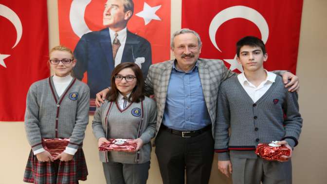 Başkan Bulut’tan başarılı öğrencilere müjde