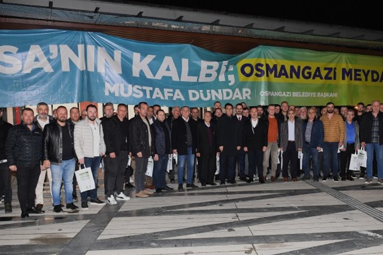 Başkan Dündar taksicilerle iftarda buluştu