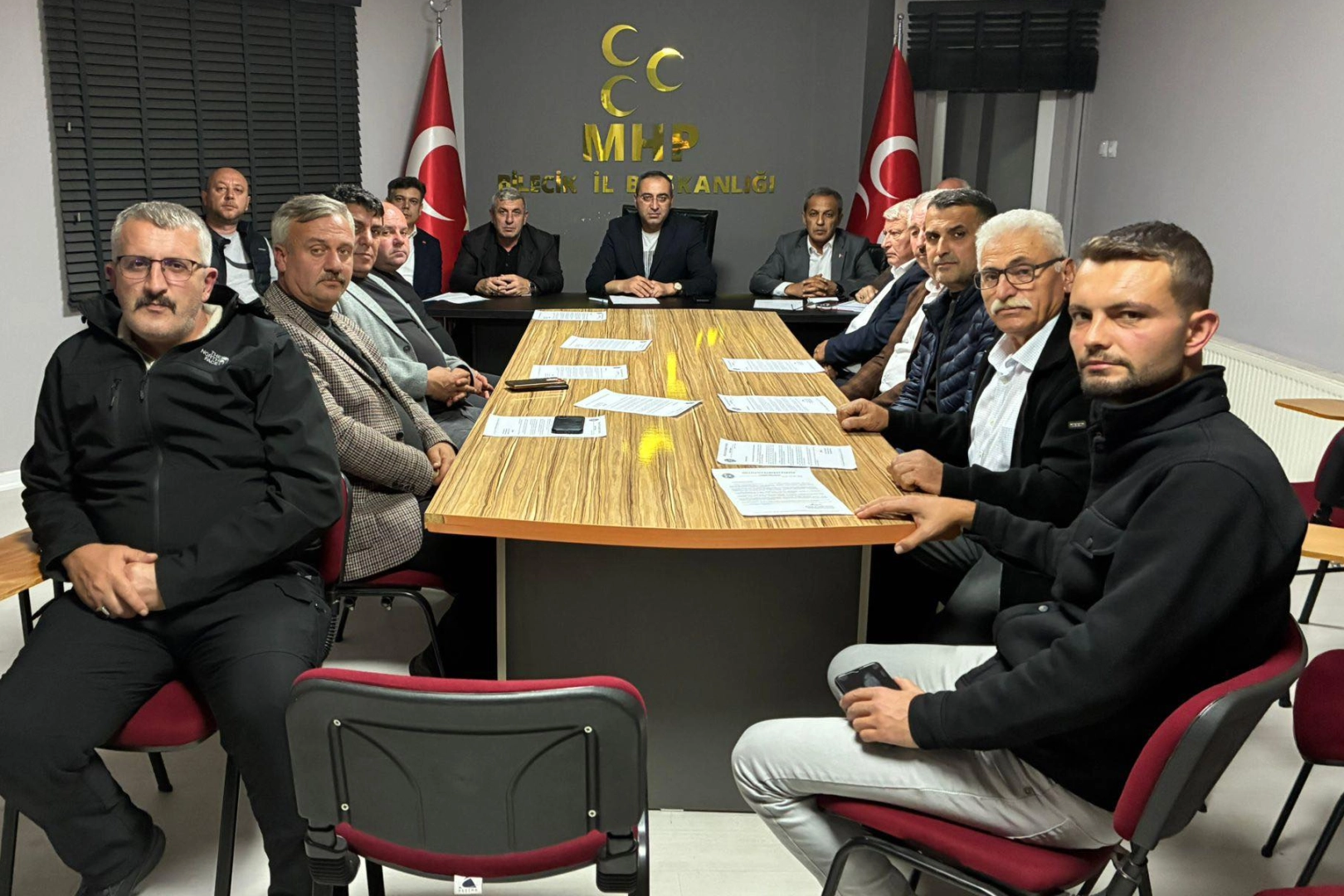 Bilecik'te MHP'liler sahaya iniyor