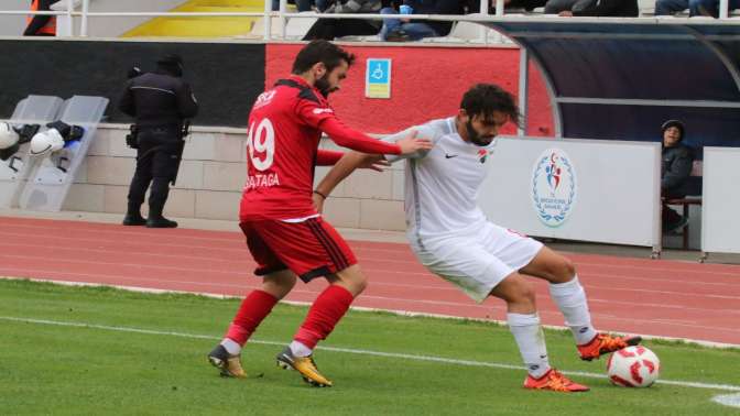 Birlikspor eve boş döndü