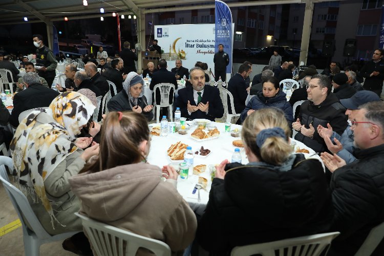 Bursa Büyükşehir Kestel'de oruç açtı