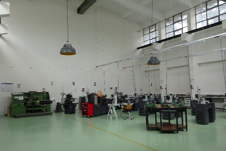 Bursa'da Milli Eğitim ortaokullara kariyer rehberliği hazırladı