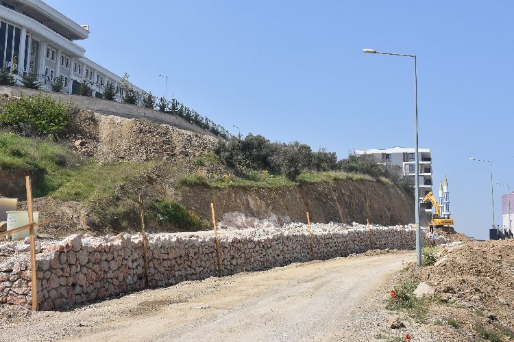 Bursa Gemlik'te üst yapıya yazlık seferberliği