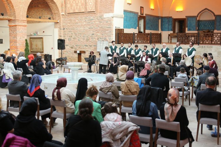 Bursa Muradiye'de 'Hu' ilahileri yankılandı