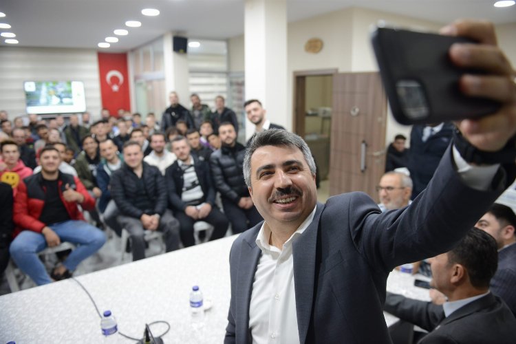 Bursa Yıldırım'da Başkan Yılmaz gençlerle buluştu