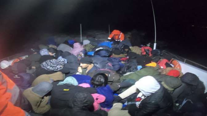 Çanakkalede 111 düzensiz göçmen yakalandı