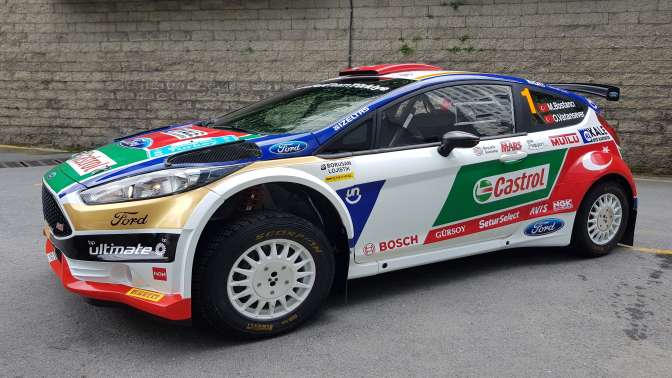 Castrol Ford Team Portekiz Rallisine hazır