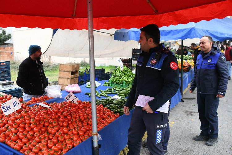 Çayırova Zabıtası'ndan pazar denetimi