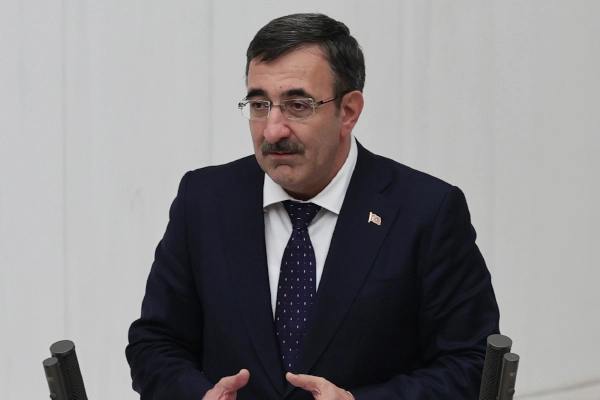 Cevdet Yılmaz: Türkiye ekonomisi küresel risklere rağmen dayanıklılığını koruyor