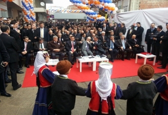 ÇEVRE BAKANI BAYRAKTAR GEBZE, DİLOVASI VE DARICA'DA TAPU MÜDÜRLÜKLERİNİ AÇTI