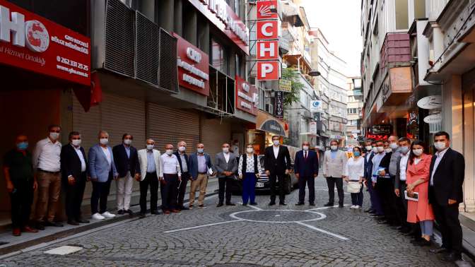 CHP’den tam kadro başkanlar toplandı