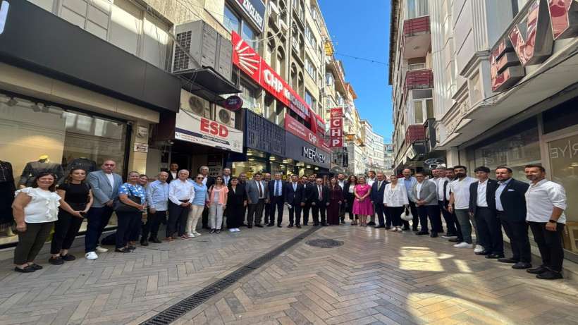 CHP Genel Merkez Heyeti Kocaeli’de Halkla Buluştu