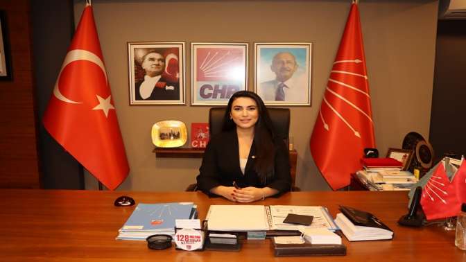 CHP İlde vekalet Berna Çetinde