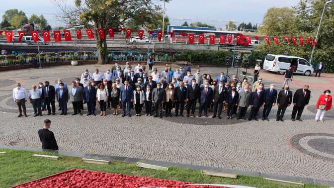 CHP Kocaeli, partinin 98. Yılında Ata’nın huzurunda