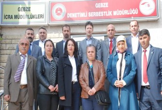 CHP’li Meclis Üyeleri Mazbatalarını Aldılar