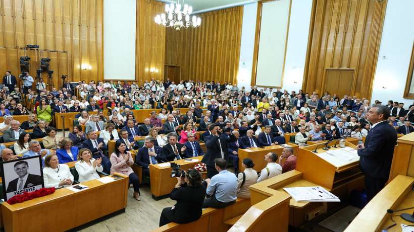 CHP Lideri Özgür Özel’den Grup Toplantısında Gündemi Sarsacak Açıklamalar 1