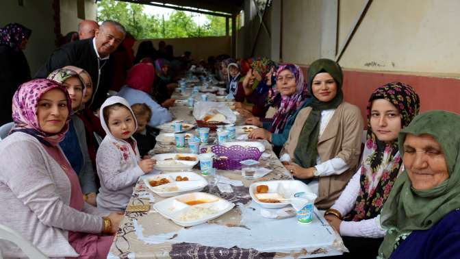 CHP’liler yağış dinlemedi