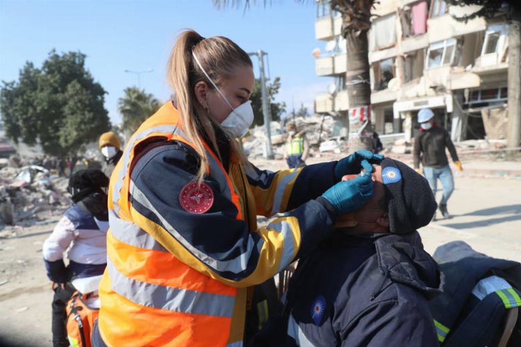 Depremzedelere sağlık taraması