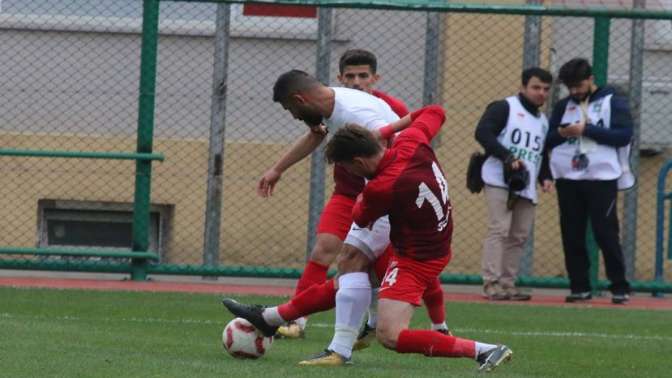 Duran toplar Birlikspor’un kabusu oldu: 4-0