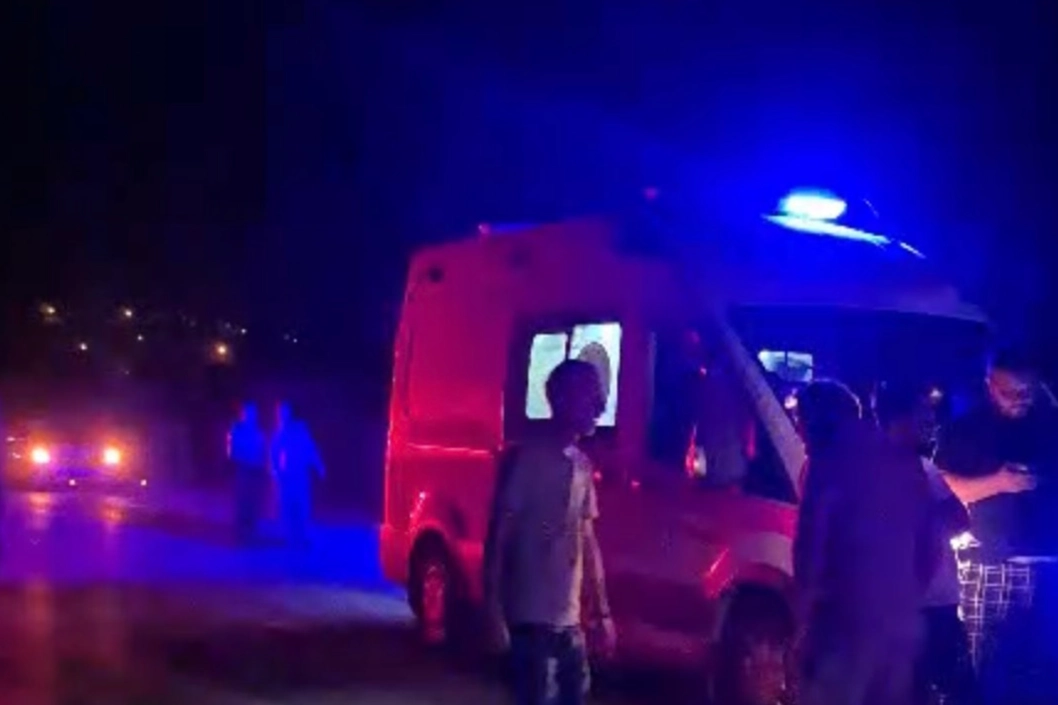 Düzce’de otomobil ile patpat çarpıştı: 3 yaralı