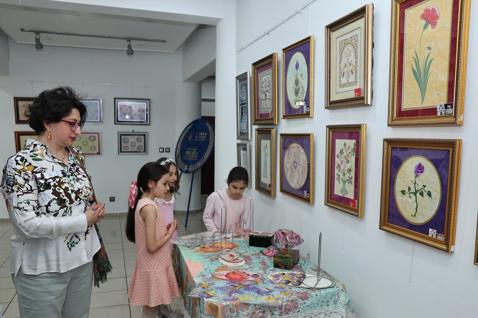 Ebru ve Kaat’ı sergisi Nilüfer'de Konak Kültürevi’nde