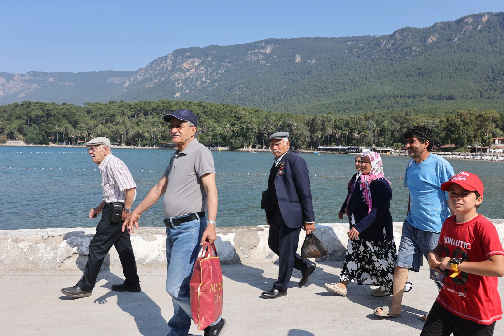 Şehit aileleri ve gaziler Muğla’nın doğal güzelliklerinde buluştu
