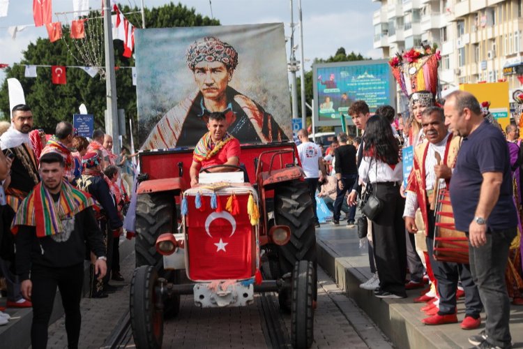 Festivale Yörük göçü damga vurdu