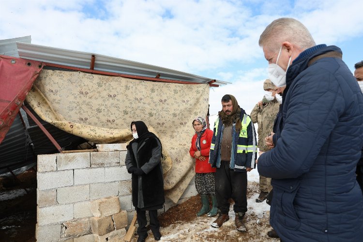 Gaziantep Büyükşehir'den karda mağdur olan köylü ve çiftçiye destek 