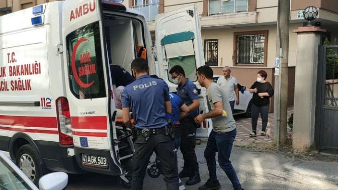 Gebzede bıçaklı ve silahlı kavgada 1 kişi öldü, 3 kişi yaralandı