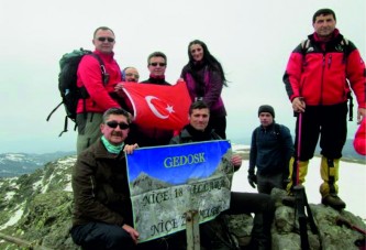 GEDOSK, Köroğlu zirvesine yürüdü..