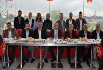 Gençler CHP’nin her kademesinde yer almalılar