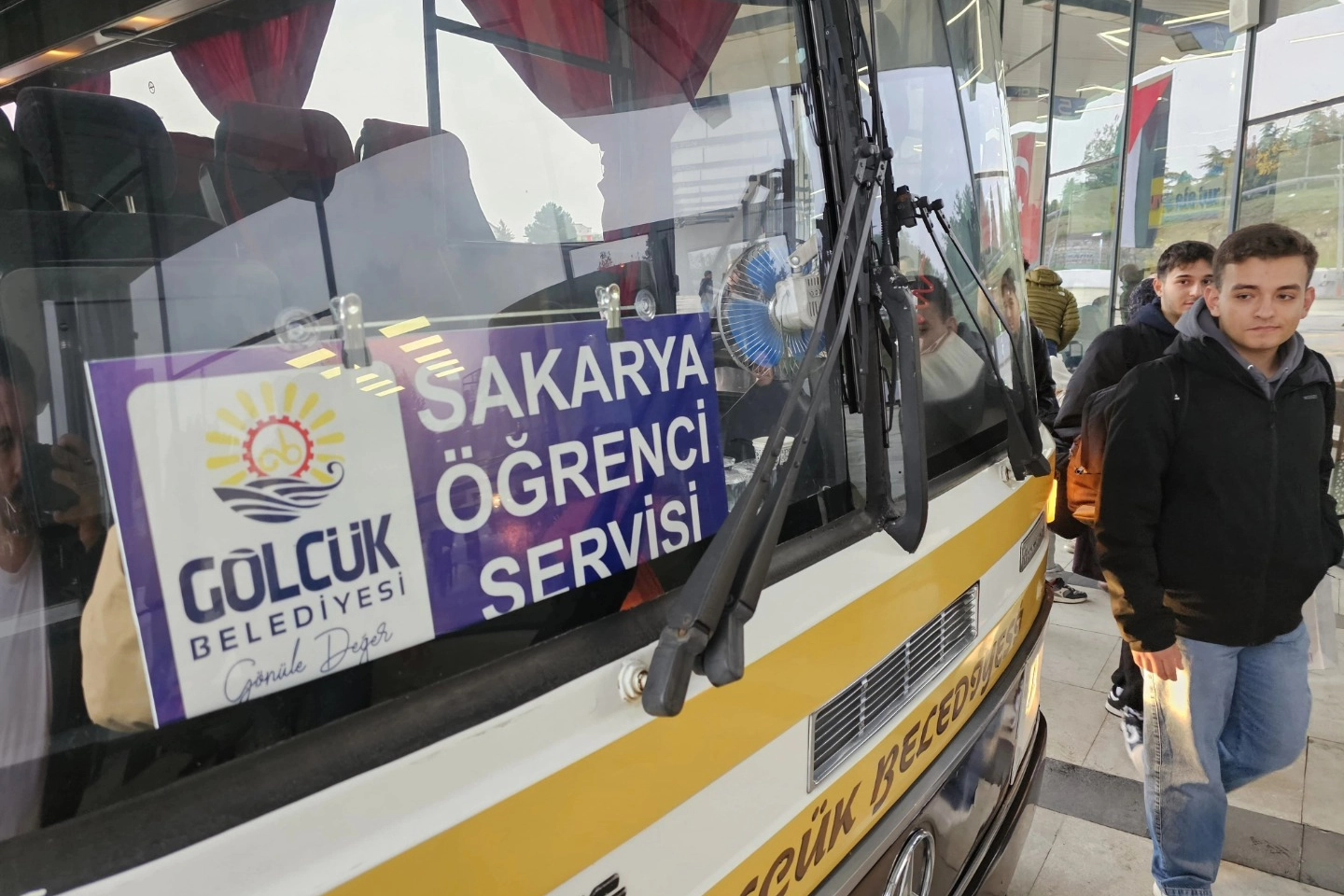 Gölcük'ten Düzce’de öğrenim gören öğrencilere müjde