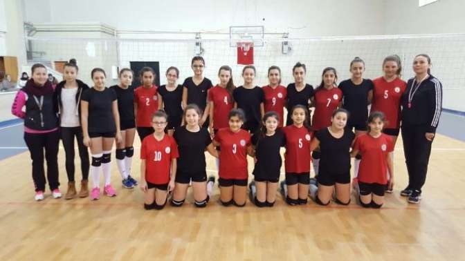 Gölcük Belediyespor Mini Voleybolcuları Turnuvaya Hazır