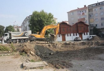 Gölcük Değirmendere’de Yalıevleri Projesi Hızlandı