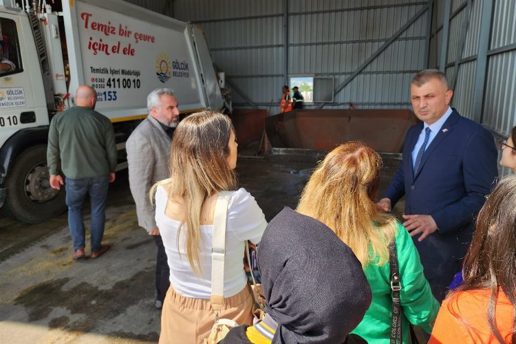 Gölcük'te 'Atık İstasyonu' sınıfa dönüştü