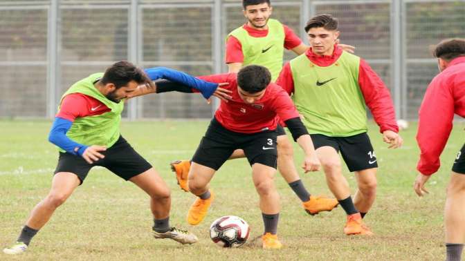 Gölcükspor, Turgutluspor’a hazırlanıyor