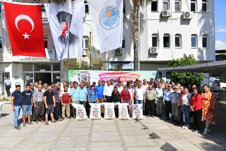 Hayvancılar mutluluktan uçuyor! Yem maliyetleri yarıya indi